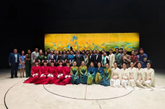 《只此青绿》再度展卷北美！温哥华首站圆满落幕，巡演进行中